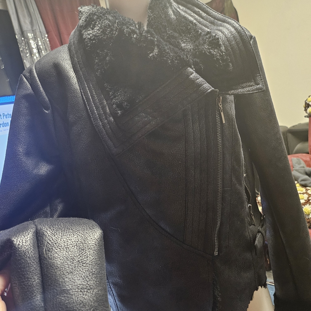 Jennifer Lopez Black Leather Jacket